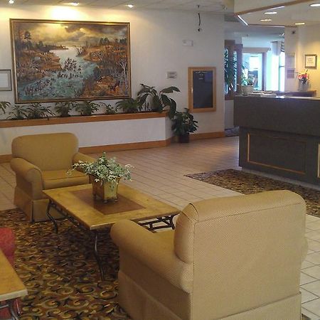 Days Inn Lake Norman Cornelius Beltér fotó
